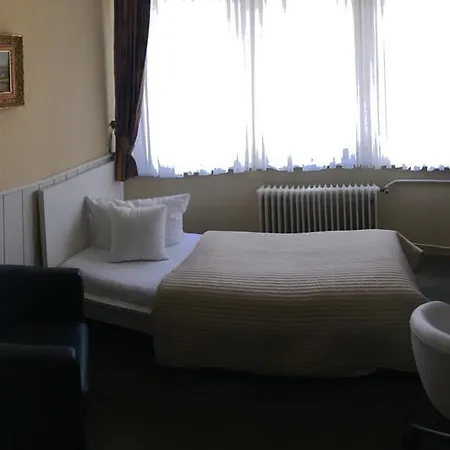 Hotel Riverside Airport Kelsterbach