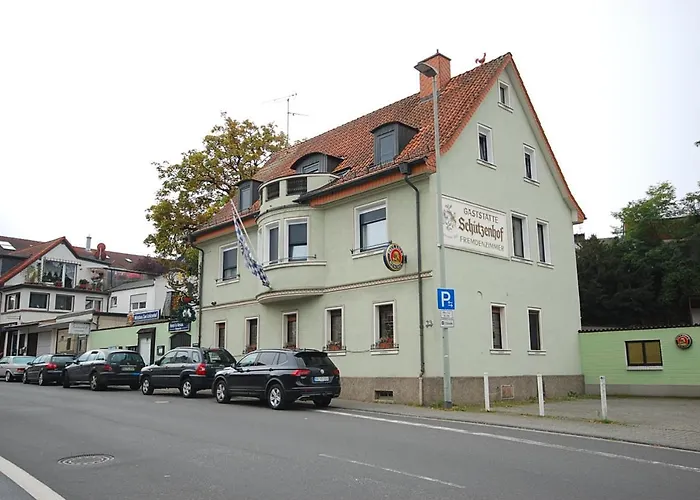 Hotel Riverside Airport