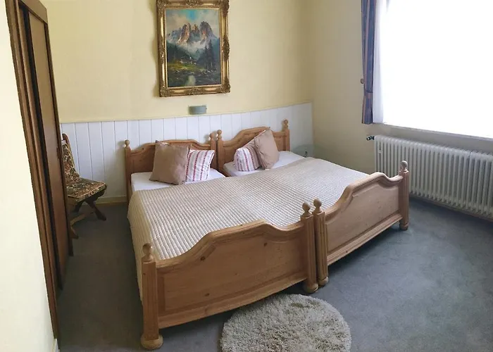 Hotel Riverside Airport